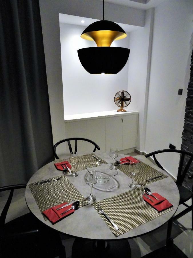 Joy Luxury Apartment Near Acropolis เอเธนส์ ภายนอก รูปภาพ
