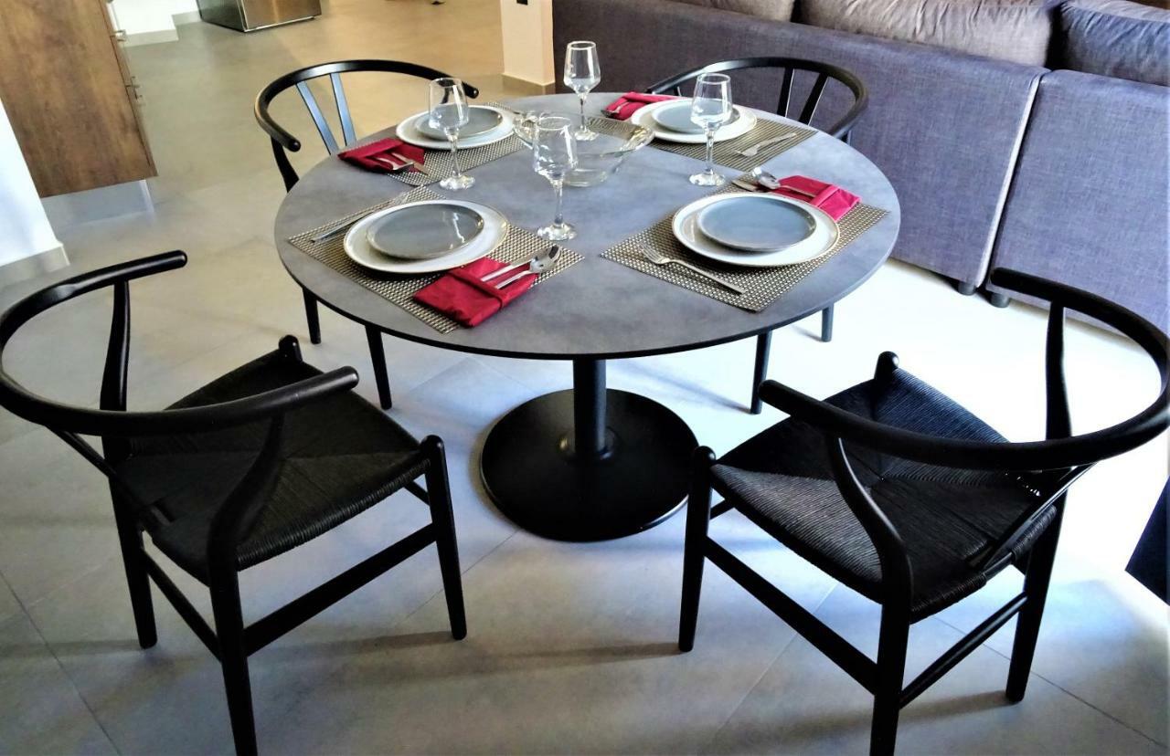 Joy Luxury Apartment Near Acropolis เอเธนส์ ภายนอก รูปภาพ